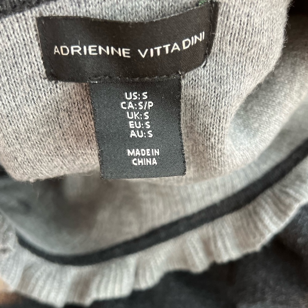 ⭐️Adrienne Vittadini,FALL Sophistication, Elegance,Style,Soft Gray Dress,Size Sm - Picture 5 of 10
